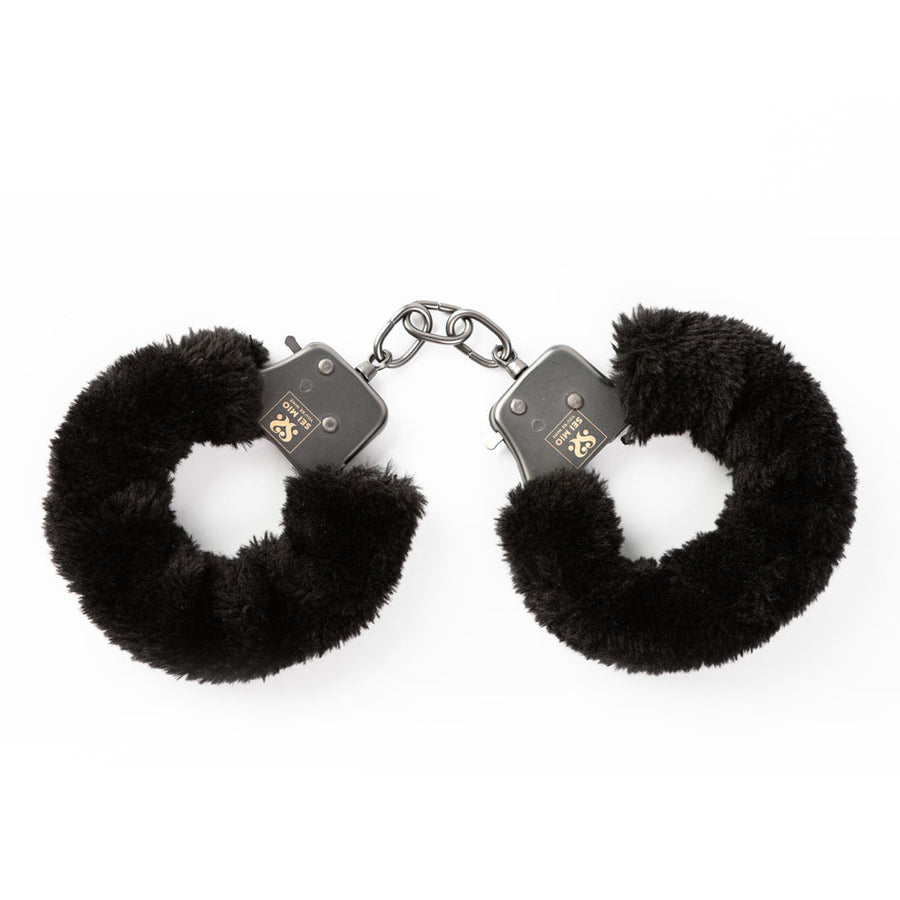 SEI MIO Cuff Love Furry Metal Handcuffs