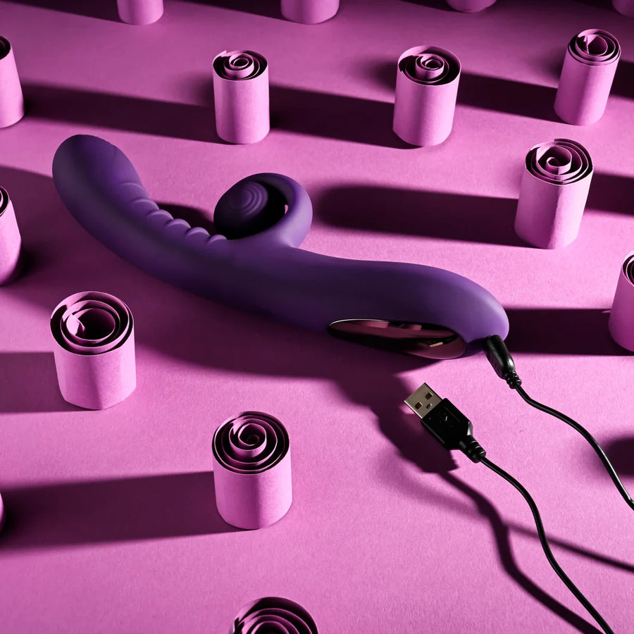 Playboy Curlicue